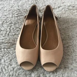 Clarks Coralie May Size 7 Flats!